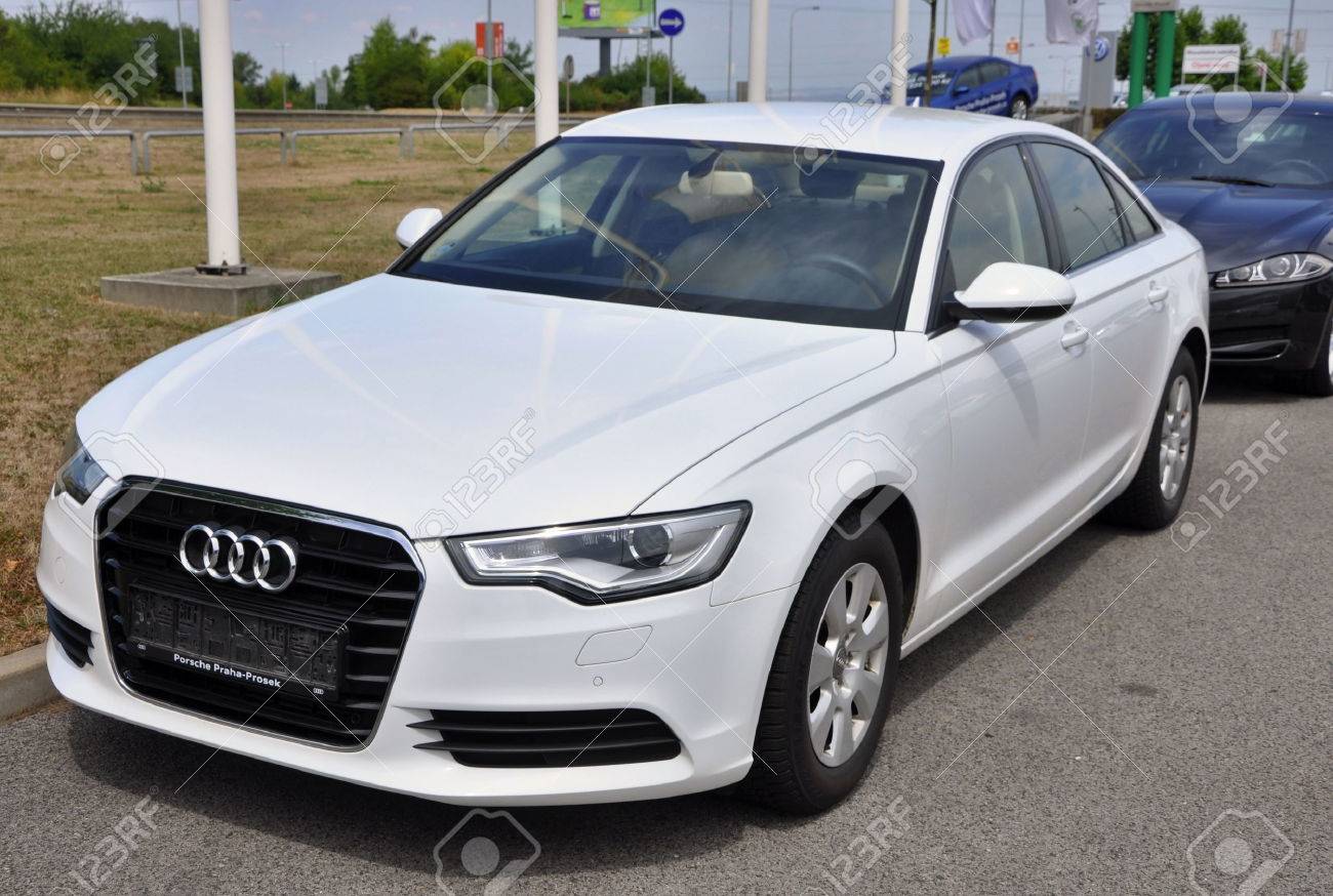 Used 2018 Audi A6 for sale in Dubai