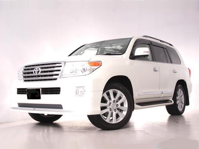 Used 2017 Toyota Land Cruiser for sale in Abu Dhabi