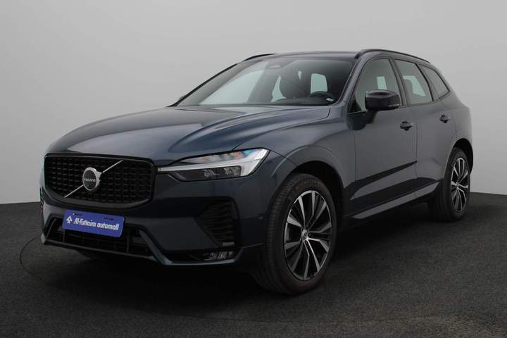 Used 2023 Volvo XC60 for sale in Dubai