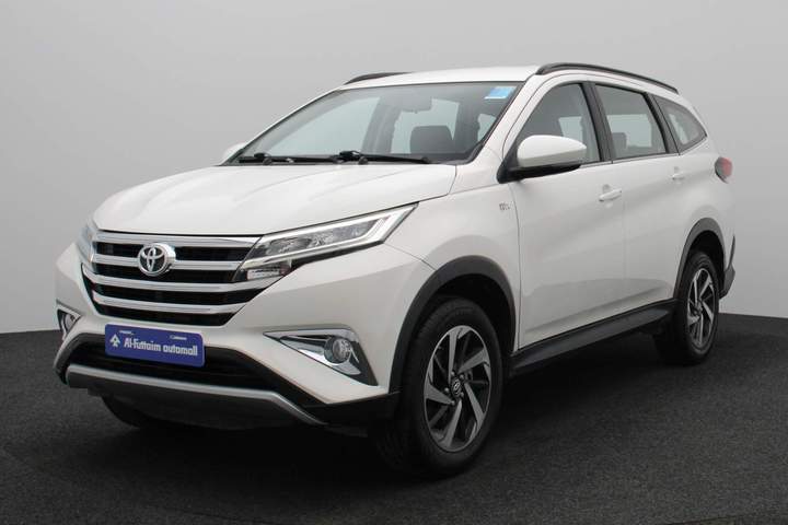 Used 2022 Toyota Rush for sale in Dubai