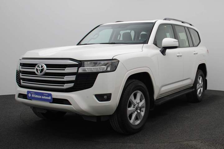 Used 2023 Toyota Land Cruiser for sale in Dubai