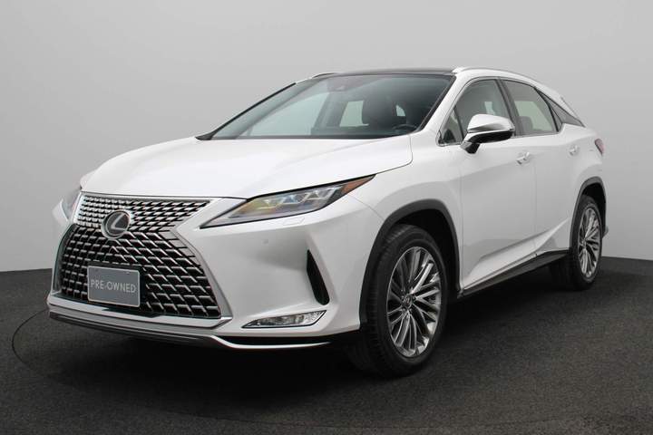 Used 2022 Lexus RX350 for sale in Dubai