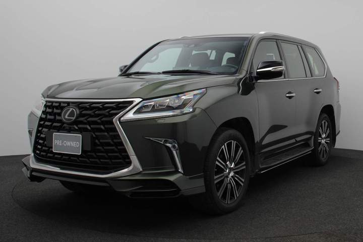 Used 2021 Lexus LX570 for sale in Dubai