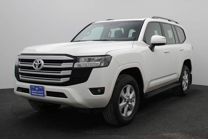 Used 2022 Toyota Land Cruiser for sale in Ajman