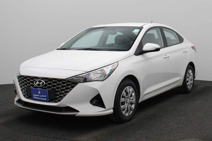 Used 2022 Hyundai Accent for sale in Dubai