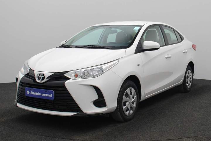 Used 2022 Toyota Yaris for sale in Abu Dhabi