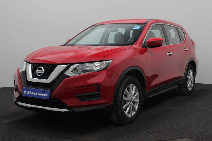 Used 2020 Nissan X-Trail for sale in Abu Dhabi