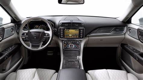 Used 2025 Porsche Cayenne for sale in Riyadh